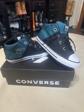 Brand new Converse Kids High-Top Sneakers in Black and Teal toddler10